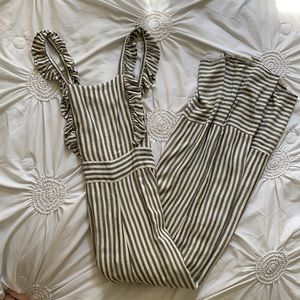 Gray & off-white stripe romper (Size S)